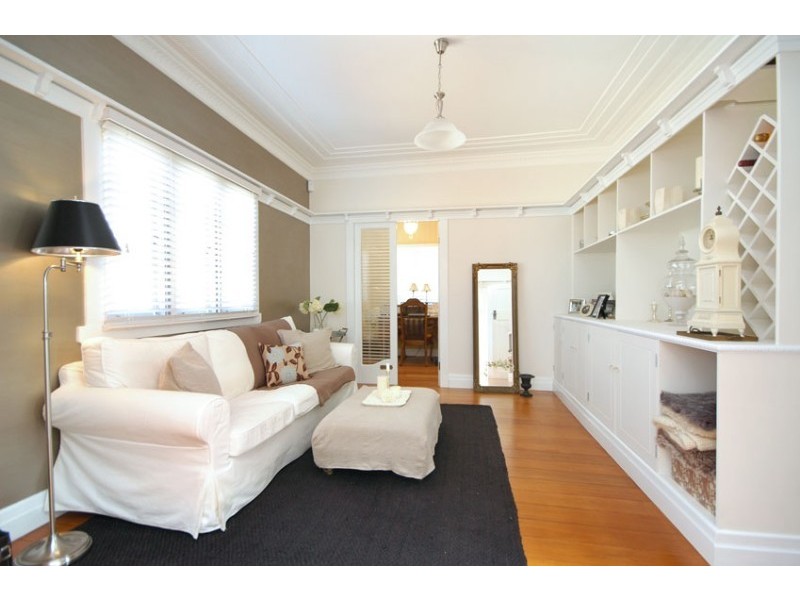 3 Meecham Street, Grange QLD 4051