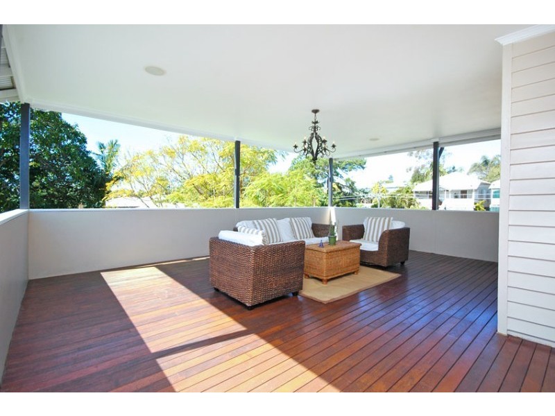 3 Meecham Street, Grange QLD 4051