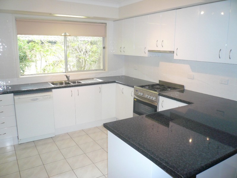 103 Akuna Street, Kenmore QLD 4069