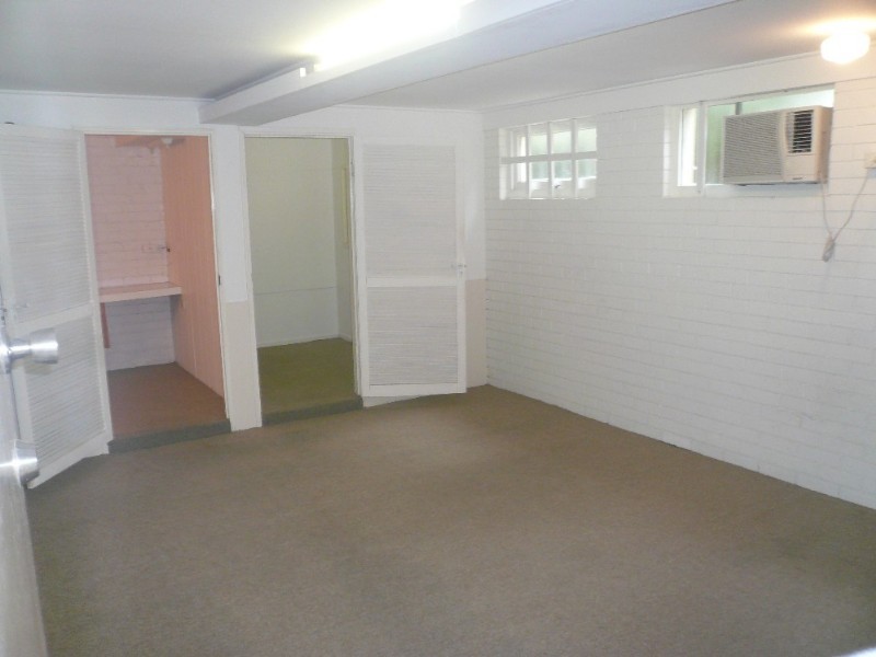 103 Akuna Street, Kenmore QLD 4069