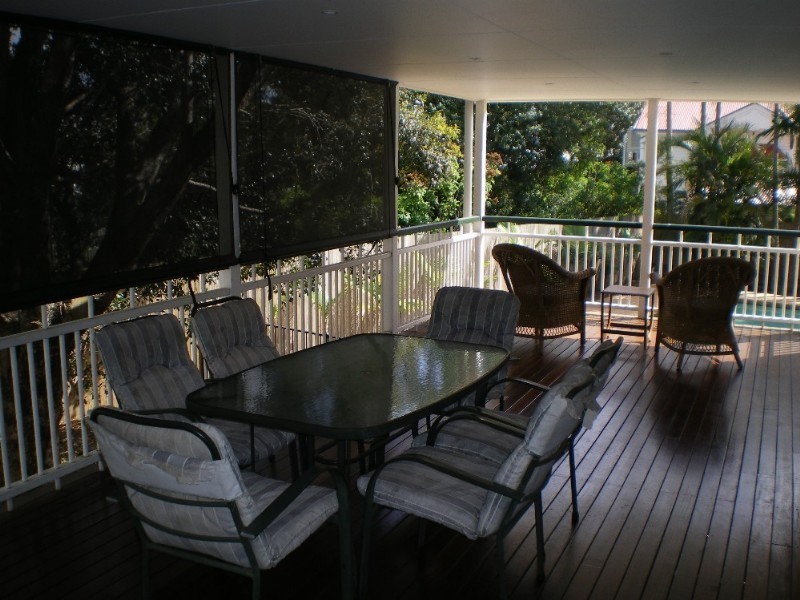 529 Honour Avenue, Sherwood QLD 4075