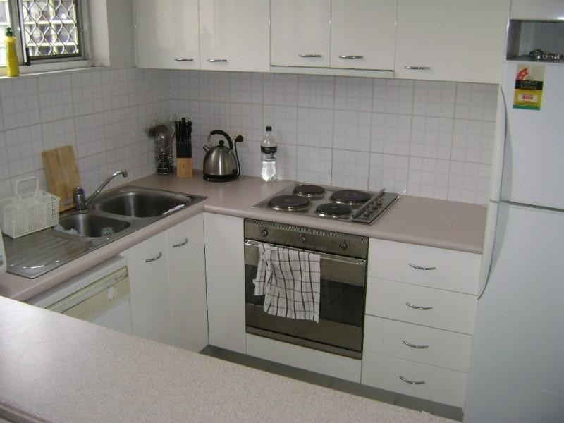 19/16 Patrick Lane, Toowong QLD 4066