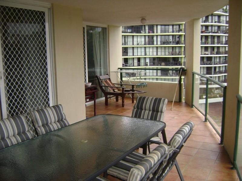 19/16 Patrick Lane, Toowong QLD 4066