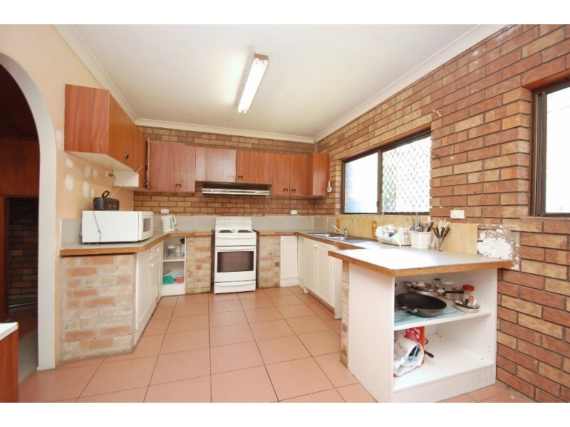 23 Quinn Street, Toowong QLD 4066