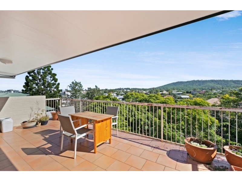 4/31 Swann Road, Taringa QLD 4068