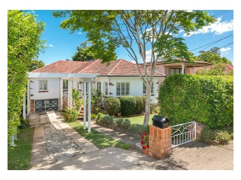 53 Highland Terrace, St Lucia QLD 4067