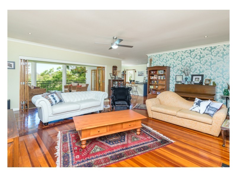53 Highland Terrace, St Lucia QLD 4067