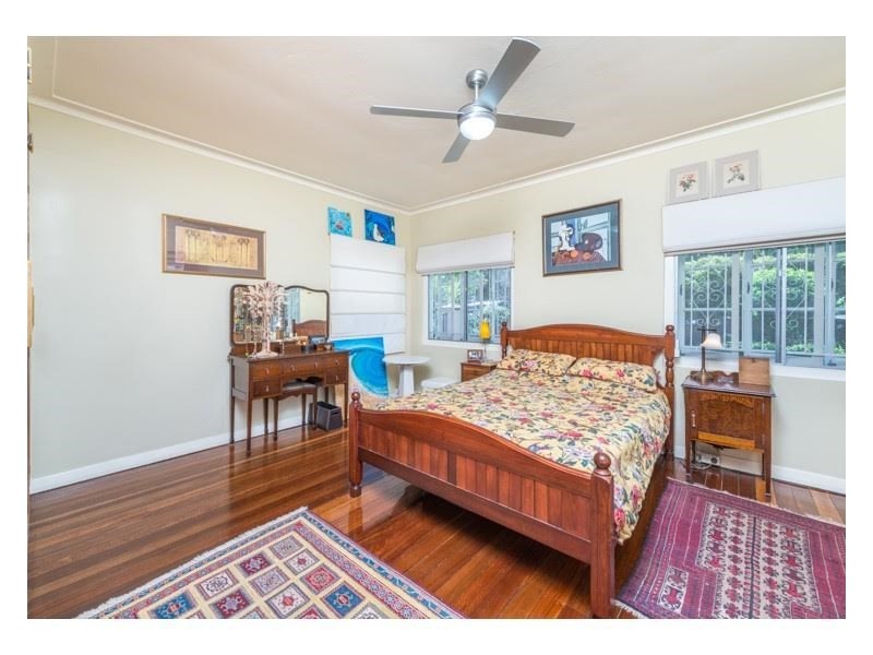 53 Highland Terrace, St Lucia QLD 4067