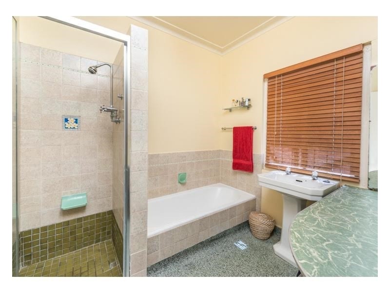 53 Highland Terrace, St Lucia QLD 4067