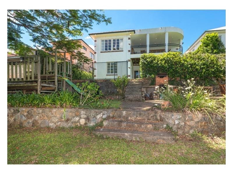 53 Highland Terrace, St Lucia QLD 4067