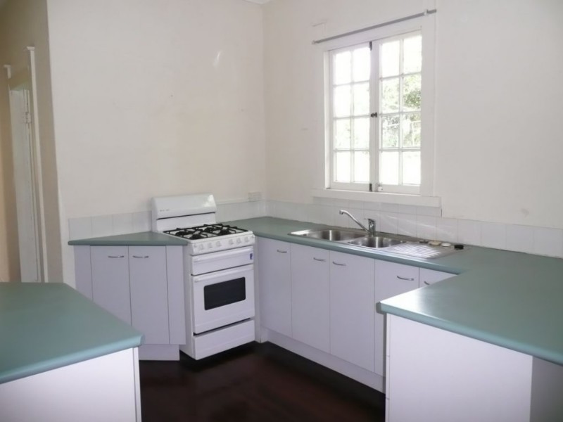 23 Herbert Street, Toowong QLD 4066