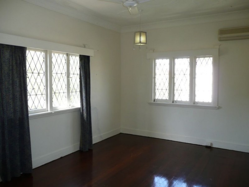 23 Herbert Street, Toowong QLD 4066