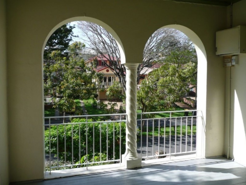 23 Herbert Street, Toowong QLD 4066