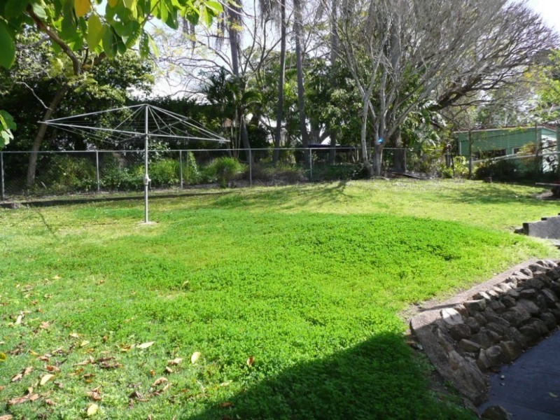 23 Herbert Street, Toowong QLD 4066