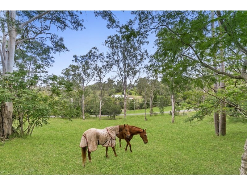 96 Haven Road, Pullenvale QLD 4069