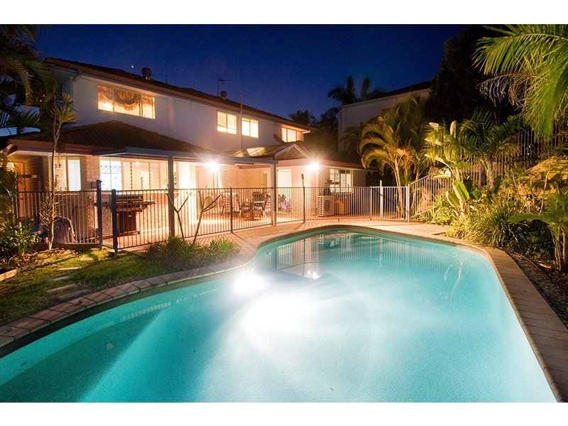 62 Drysdale Crescent, Brookfield QLD 4069