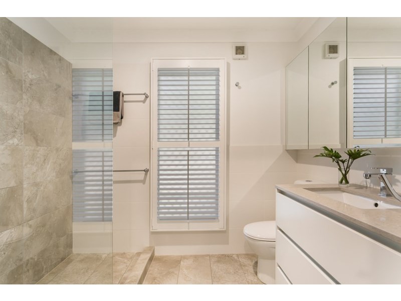 56 Molonga Terrace, Graceville QLD 4075