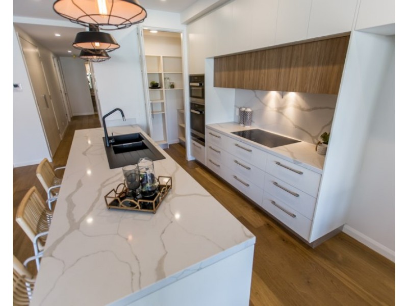 2/11 Mayne Street, Toowong QLD 4066