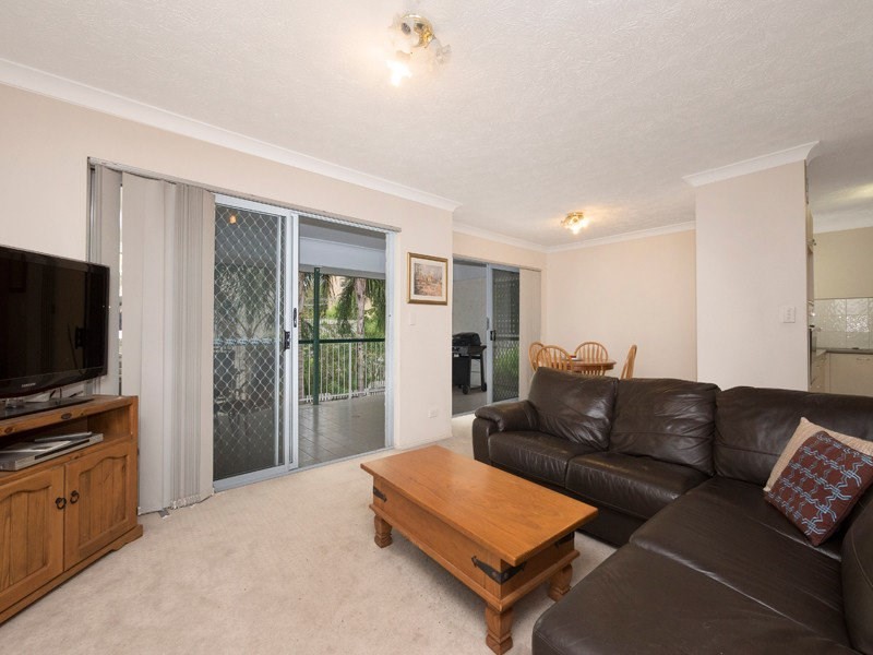 9/11 Lima Street, Auchenflower QLD 4066