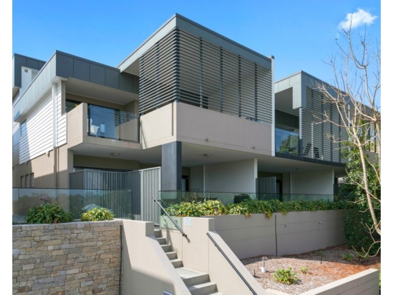 16/27-31 Elizabeth Street, Toowong QLD 4066