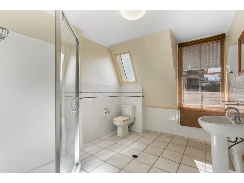 5/249 Coronation Drive, Milton QLD 4064