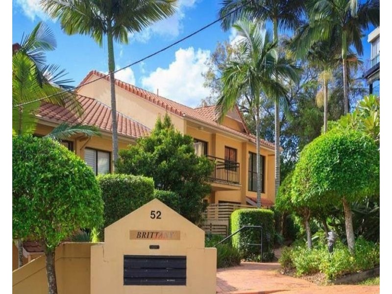 1/52 Bishop Street, St Lucia QLD 4067