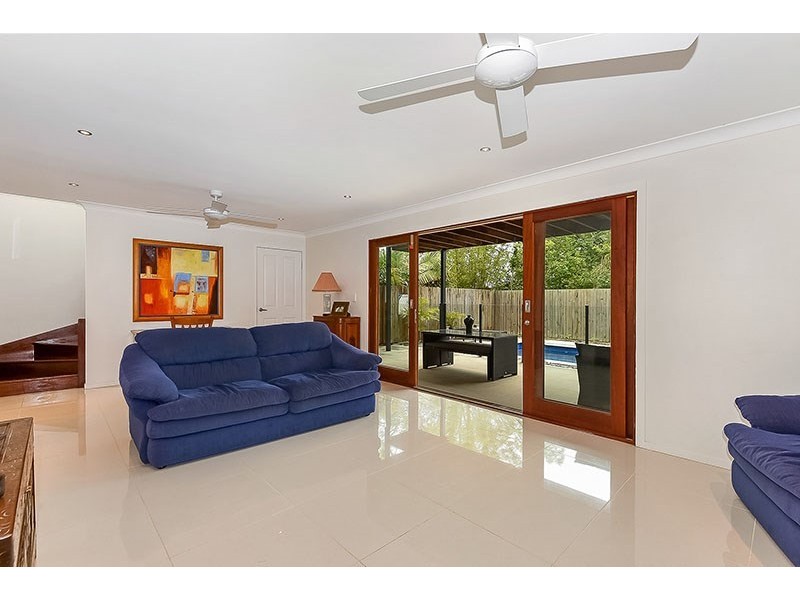 30 Equinox Street, Taringa QLD 4068