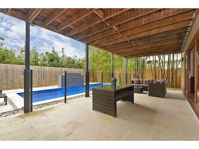 30 Equinox Street, Taringa QLD 4068