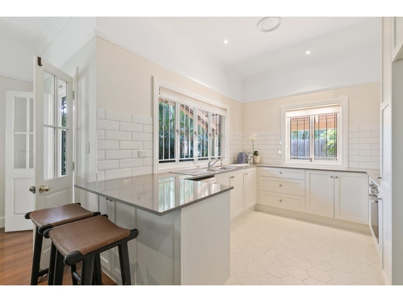 46 Verney Road West, Graceville QLD 4075