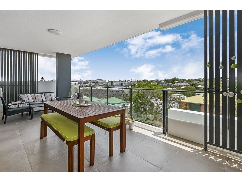 301/30 York Street, Indooroopilly QLD 4068