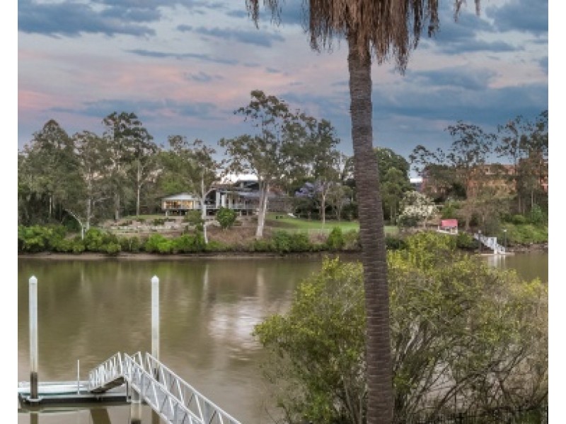 17A Sutton Street, Chelmer QLD 4068