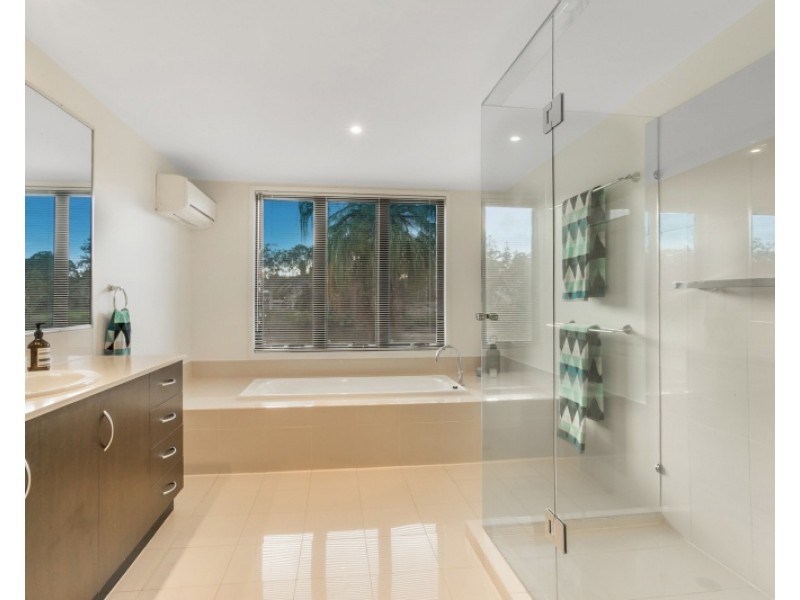 17A Sutton Street, Chelmer QLD 4068