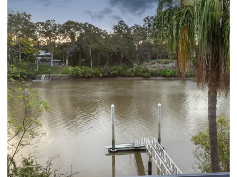 17A Sutton Street, Chelmer QLD 4068