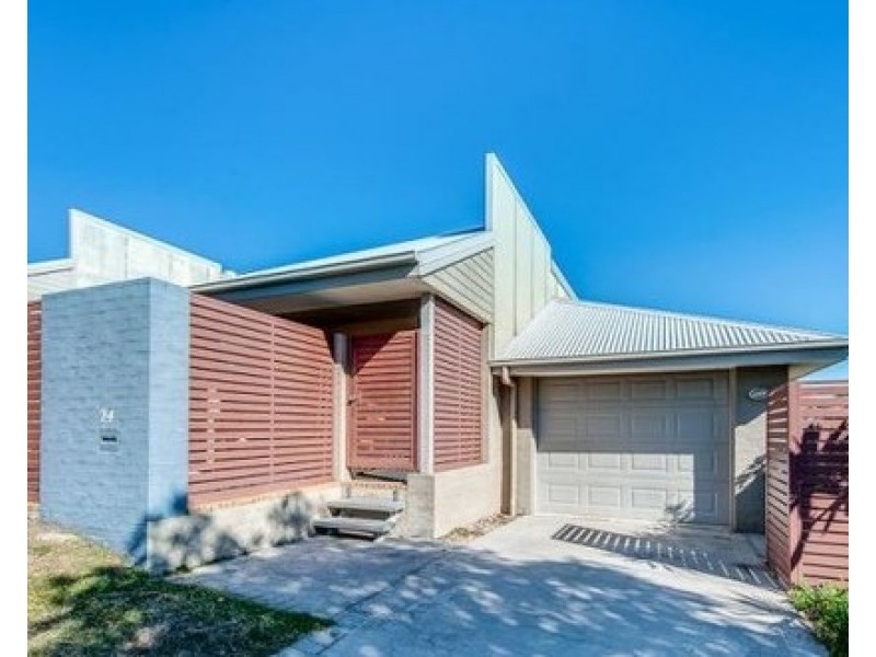 24 Greenleaf Avenue, Springfield Lakes QLD 4300