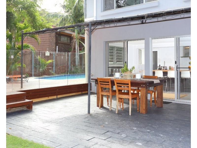 48 Cassandra Street, Chapel Hill QLD 4069