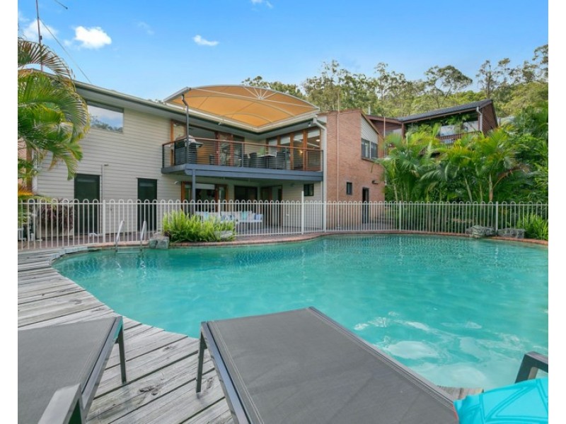 9 Riatta Street, Chapel Hill QLD 4069