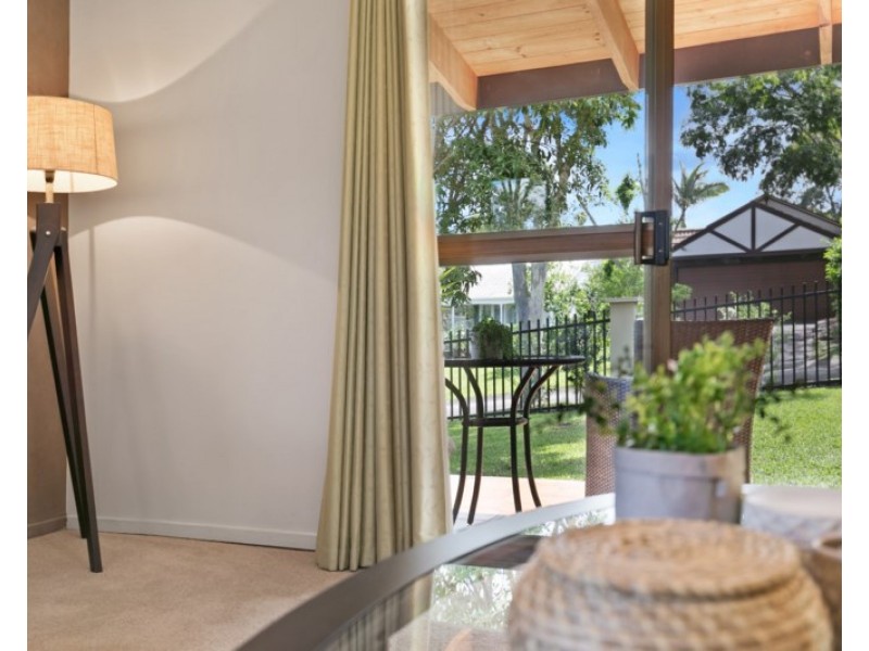 9 Riatta Street, Chapel Hill QLD 4069