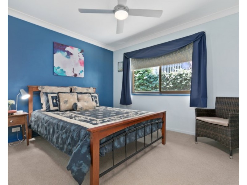 9 Riatta Street, Chapel Hill QLD 4069