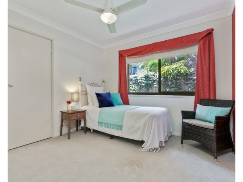 9 Riatta Street, Chapel Hill QLD 4069