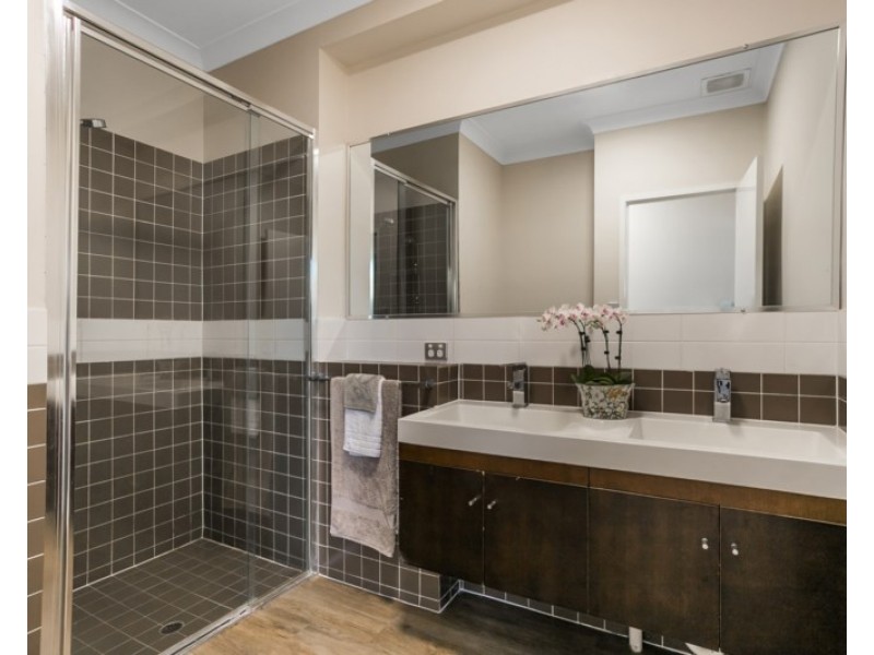 1/551 Oxley Road, Sherwood QLD 4075