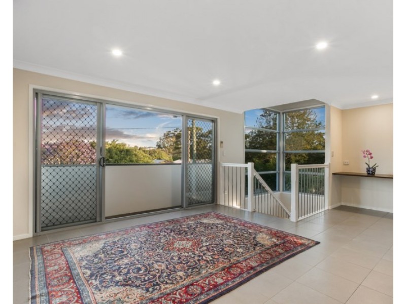 1/551 Oxley Road, Sherwood QLD 4075