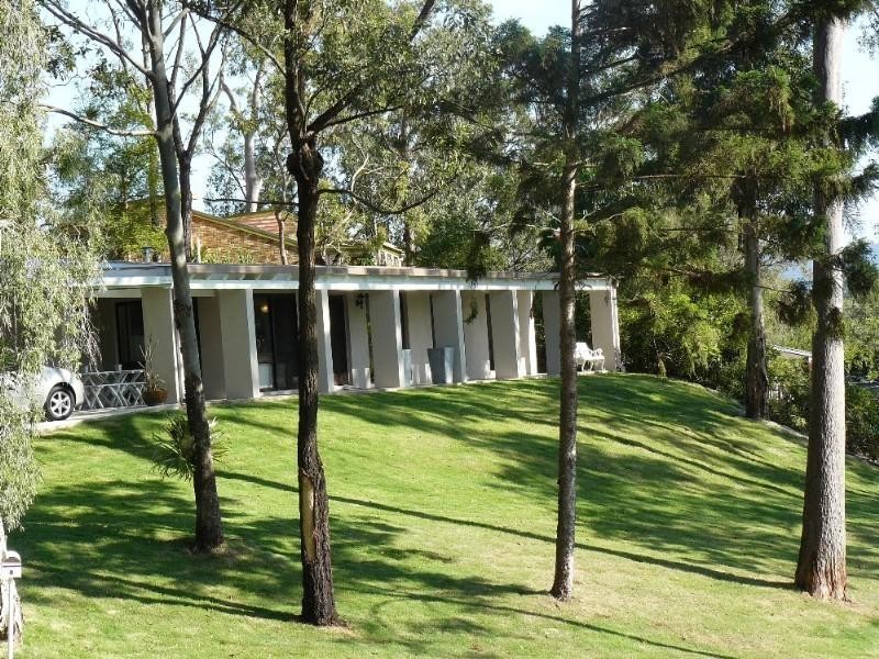 9 Kanooka Street, Bellbowrie QLD 4070