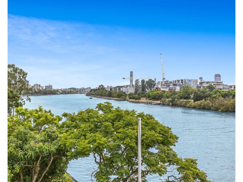 11/48 Glen Road, Toowong QLD 4066