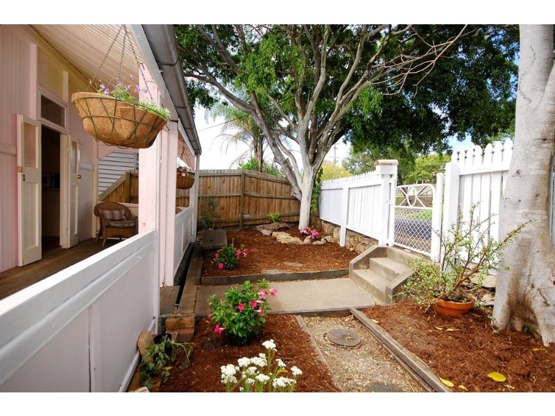 42 Thorpe Street, Auchenflower QLD 4066