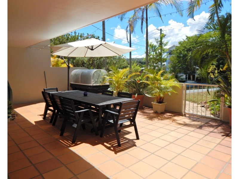 2/42 Waverley Road, Taringa QLD 4068