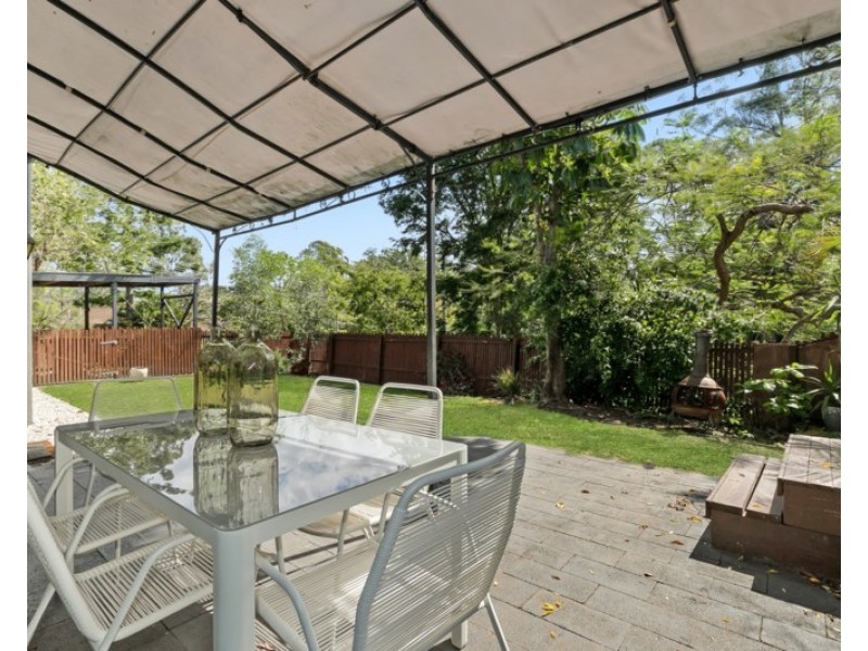 48 Cassandra Street, Chapel Hill QLD 4069