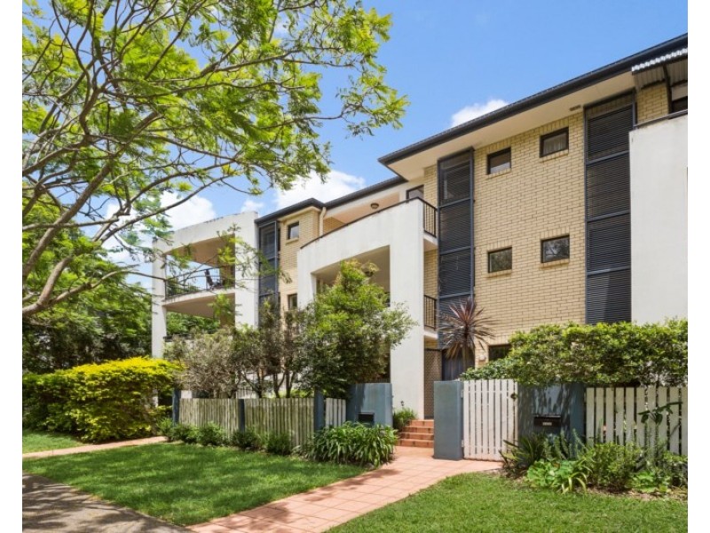 3/177 Macquarie Street, St Lucia QLD 4067