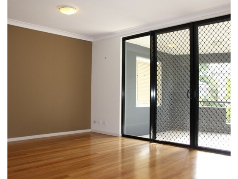 2/14 Grimes Street, Auchenflower QLD 4066