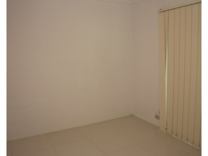 102/28 Dengate Lane, St Lucia QLD 4067