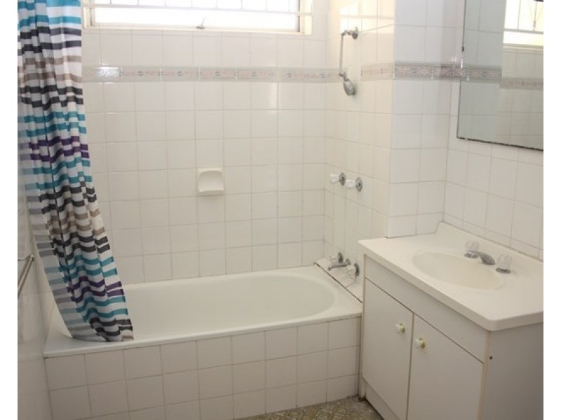 8/11 Grimes Street, Auchenflower QLD 4066